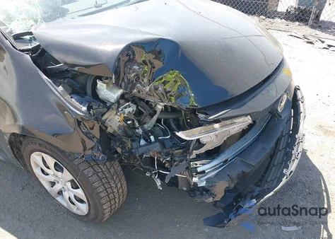 2024 Toyota Corolla Le z USA, uszkodzony, nr VIN JTDB4MEE8R3019254